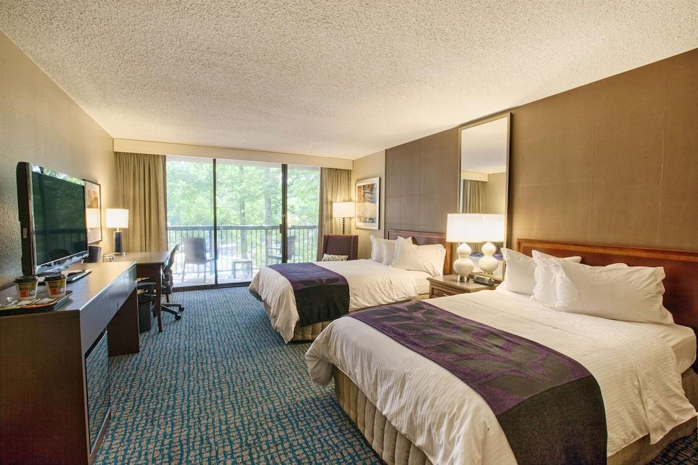 Hilton Peachtree City Atlanta Hotel & Conference Center Екстер'єр фото